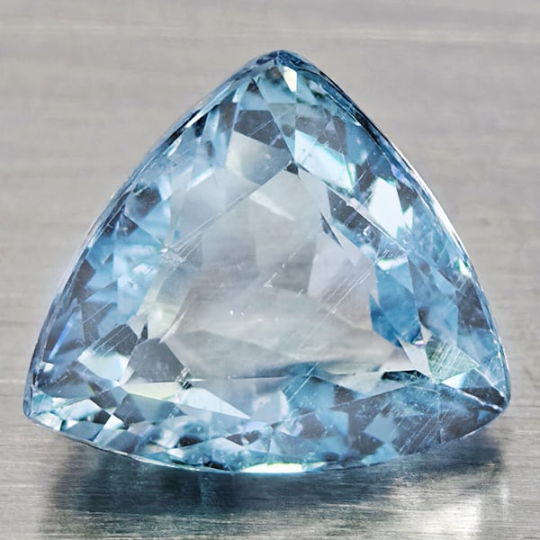 Natural Baby Blue Aquamarine Gemstones 1.70 Ct. Trilliant Shape 8.1 x 7.9 Mm.: Product ID: 800812078 Product Name: Natural Aquamarine Weight: 1.70 CT. Size: 8.1 x 7.9 x 4.7 MM. Shape: Trilliant Color: Baby Blue Clarity:VSI - SI1 Luster: Good Gems Origin: Brazil Treatment: Unheat