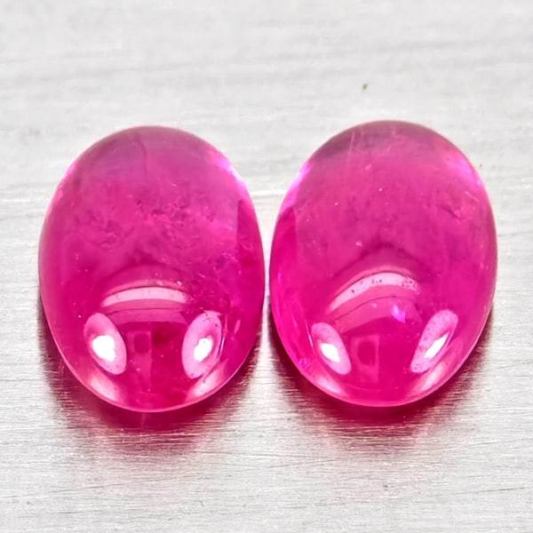 Natural Pink Red Jonson Ruby Gemstones 0.58 Ct. 2 Pcs. Oval Cabochon Shape 5 x 3 Mm. (1 of 3)