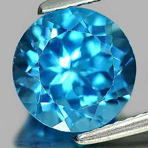 Natural Swiss Blue Topaz Gemstones 3.76 Ct. Round Shape 9 Mm.: Product ID: 807157004 Product Name: Natural Blue Topaz Weight: 3.76 CT. Size: 9 x 9 x 6.4 MM. Shape: Round Color: Blue Clarity:VSI Luster: Good Gems Origin: Brazil Treatment: Treated Crystal Structure