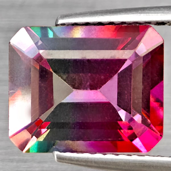 Natural Bi Color Topaz Gemstones 5.58 Ct. Octagon Shape 11 x 9.1 Mm.: Product ID: 807169047 Product Name: Natural Topaz Weight: 5.58 CT. Size: 11 x 9.1 x 6.4 MM. Shape: Octagon Color: Bi Color Clarity:VSI Luster: Good Gems Origin: Brazil Treatment: Treated Crystal Struc
