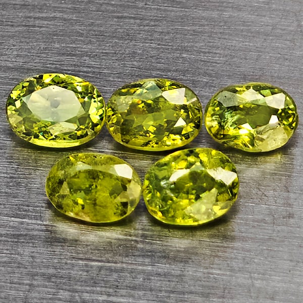 Natural Green Demantiod Garnet Gemstones 1.20 Ct. 5 Pcs. Oval Shape 4.2 x 3.2 Mm.: Product ID: 802937579 Product Name: Natural Demantoid Weight: 1.20 CT. Size: 4.2 x 3.2 x 2.4 MM. Shape: Oval Color: Green Clarity:SI1 Luster: Good Gems Origin: Madagascar Treatment: Unheated Crystal S