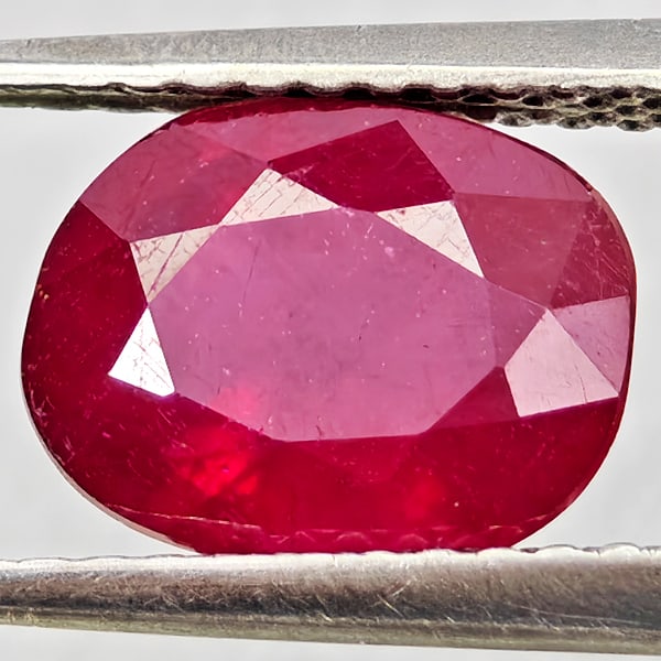 Natural Purplish Red Ruby Gemstones 2.79 Ct. Oval Shape 8.8 x 6.8 Mm.: Product ID: 805935675 Product Name: Natural Ruby Weight: 2.79 CT. Size: 8.8 x 6.8 x 4.6 MM. Shape: Oval Color: Purplish Red Clarity:VSI Luster: Good Gems Origin: Madagascar Treatment: Heated (Lead-gla