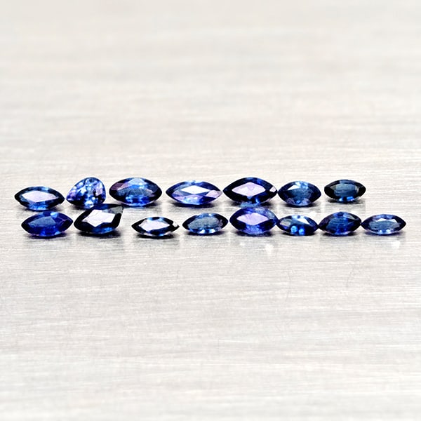 Natural Blue Sapphie Gemstones 1.09 Ct. 15 Pcs. Mixed Shape: Product ID: 806012061 Product Name: Natural Blue Sapphire Weight: 1.09 CT. Size: 4.1 x 2 x 1.1 to 3 x 1.5 x 0.9 MM. Shape: Mixed Shape Color: Blue Clarity:VSI Luster: Good Gems Origin: Madagascar Trea