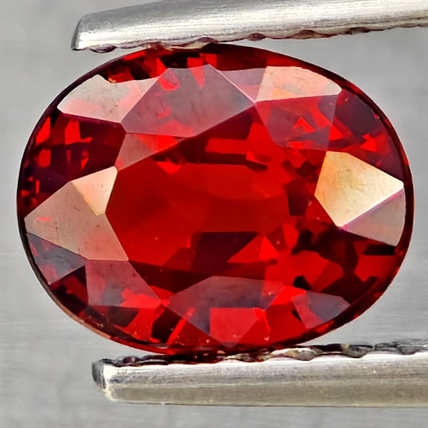 Natural Orangish Red Spessartine Garnet Gemstones 1.26 Ct. Oval Shape 6.8 x 5.4 Mm.: Product ID: 802937405 Product Name: Natural Garnet Weight: 1.26 CT. Size: 6.8 x 5.4 x 3.9 MM. Shape: Oval Shape Color: Orangish Red Clarity:VSI Luster: Very Good Gems Origin: Namibia Treatment: Unheat