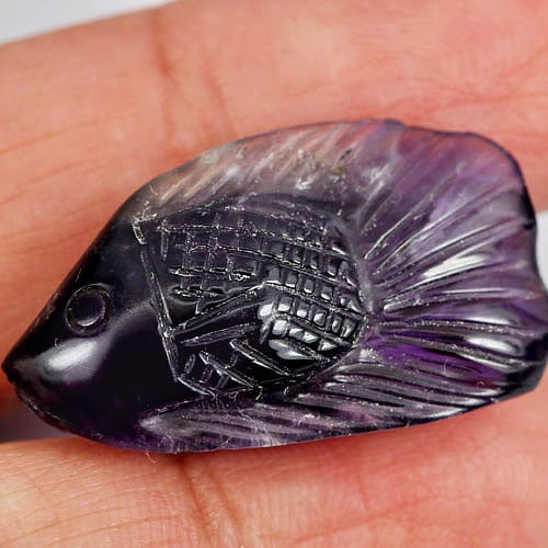 Natural Violet Amethyst Gemstones 20.55 Ct. Fish Carving Shape 28 x 15.3 Mm.: Product ID: 810303051 Product Name: Natural Amethyst Weight: 20.55 CT. Size: 28 x 15.3 x 9.4 MM. Shape: Fish Carving Color: Violet Clarity:Semi - Transparent Luster: Good Gems Origin: Brazil Treatment