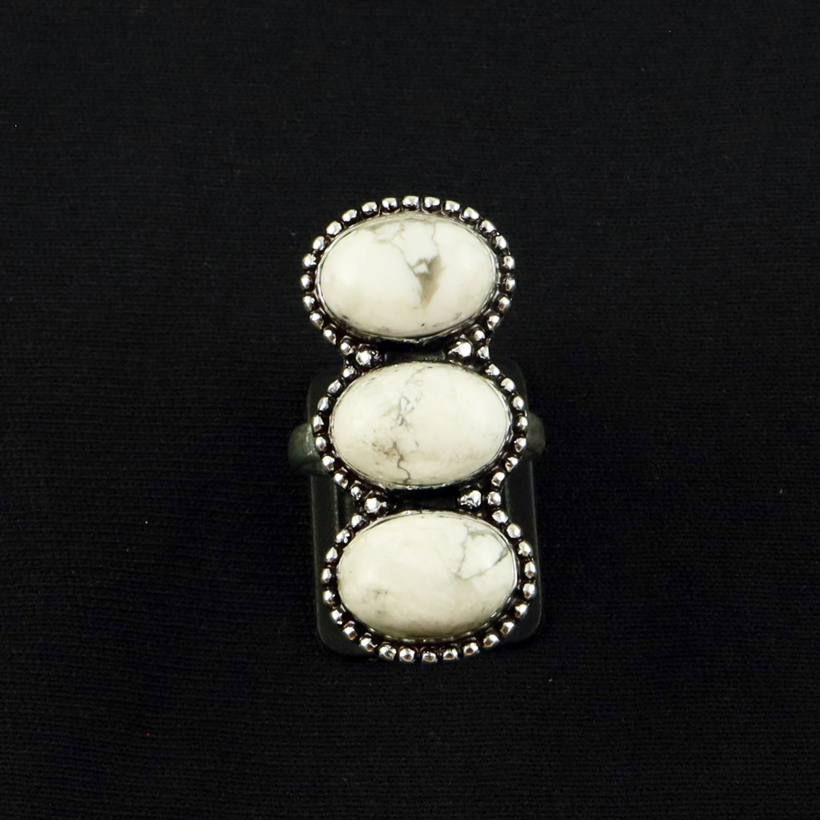 Natural Howlite Sterling Silver Plated Handmade Ring - 8.5MM: Product ID: 260620132901 Product - Handmade Silver Plated Ring Metal - 92.5 Sterling Silver Plated Ring Size - 8.5MM Gemstone - Howlite Gemstone Origin - Canada Gemstone Size - 10X14 MM ( 3 Stone ) Ge