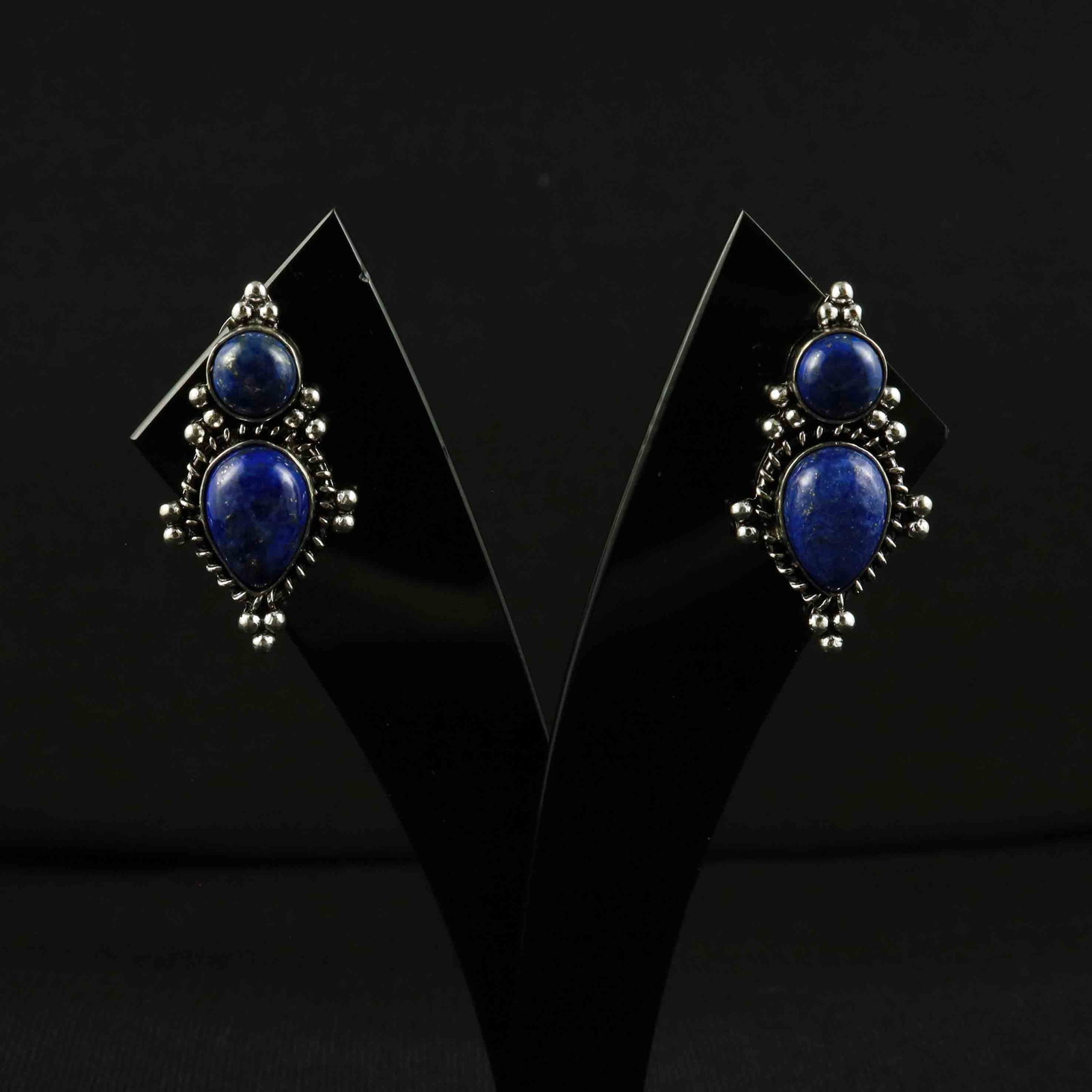 Natural Lapis Lazuli Sterling Silver Plated Handmade Stud Earring: Product ID: 260522122003 Product - Handmade Silver Plated Stud Earring Metal - 92.5 Sterling Silver Plated Earring Type - Stud Gemstone - Lapis Lazuli Gemstone Origin - Afghanistan Gemstone Size - 10X
