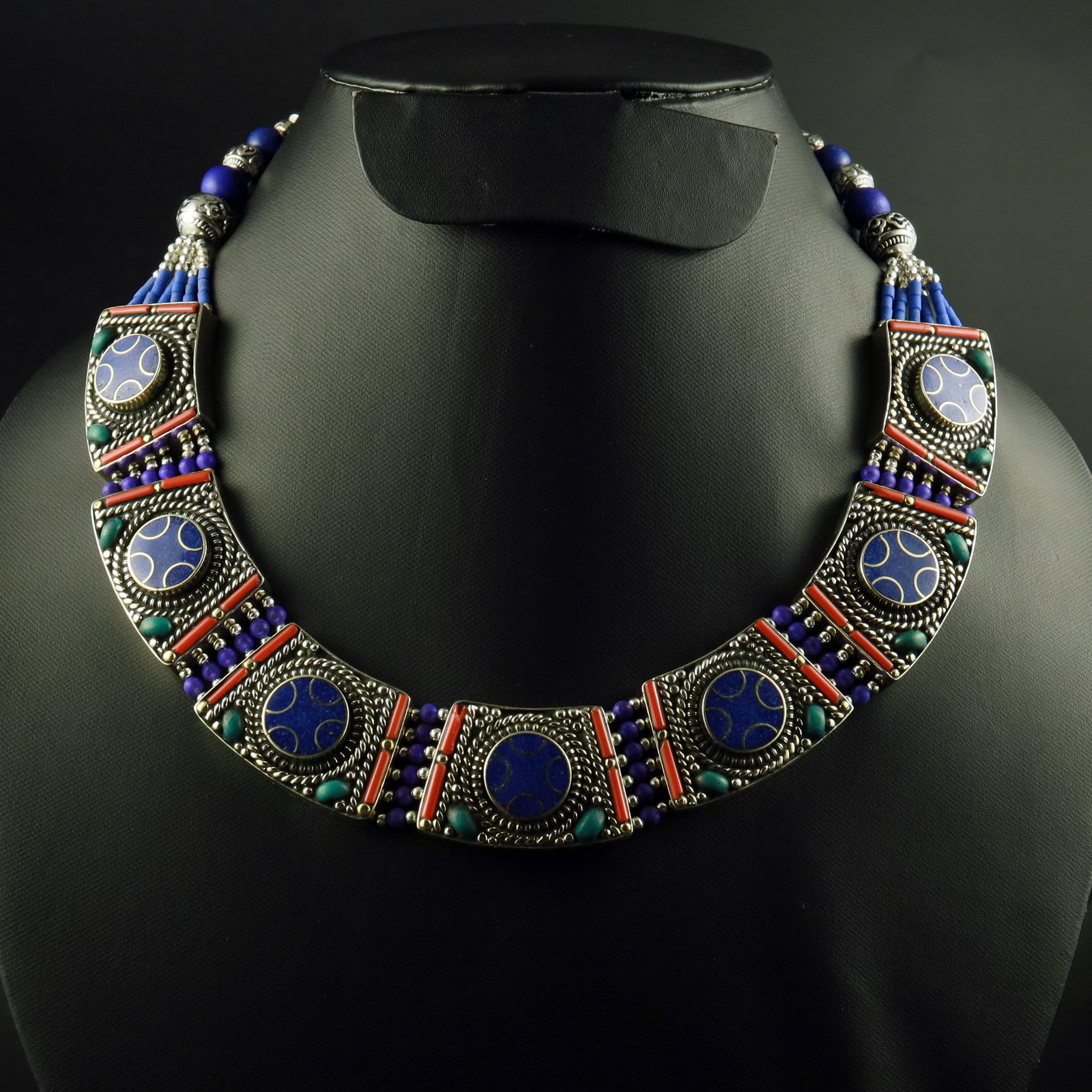 Afghani Natural Lapis Lazuli & Coral Handmade Bold Necklace: Product ID: 260518173258 Product - Tibetan Handmade Ethnic Necklace Gemstone - Natural Lapis Lazuli & Coral Necklace Length - 18 Inch Necklace Weight - 175 Gram Approx Metal - Brass & Copper mix Metal