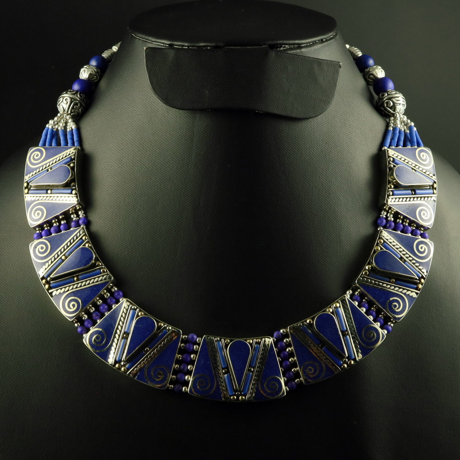 Afghani Natural Lapis Lazuli Handmade Designer Ethnic Necklace: Product ID: 260518173211 Product - Tibetan Handmade Ethnic Necklace Gemstone - Natural Lapis Lazuli Necklace Length - 18 Inch Necklace Weight - 170 Gram Approx Metal - Brass & Copper mix Metal Origin 