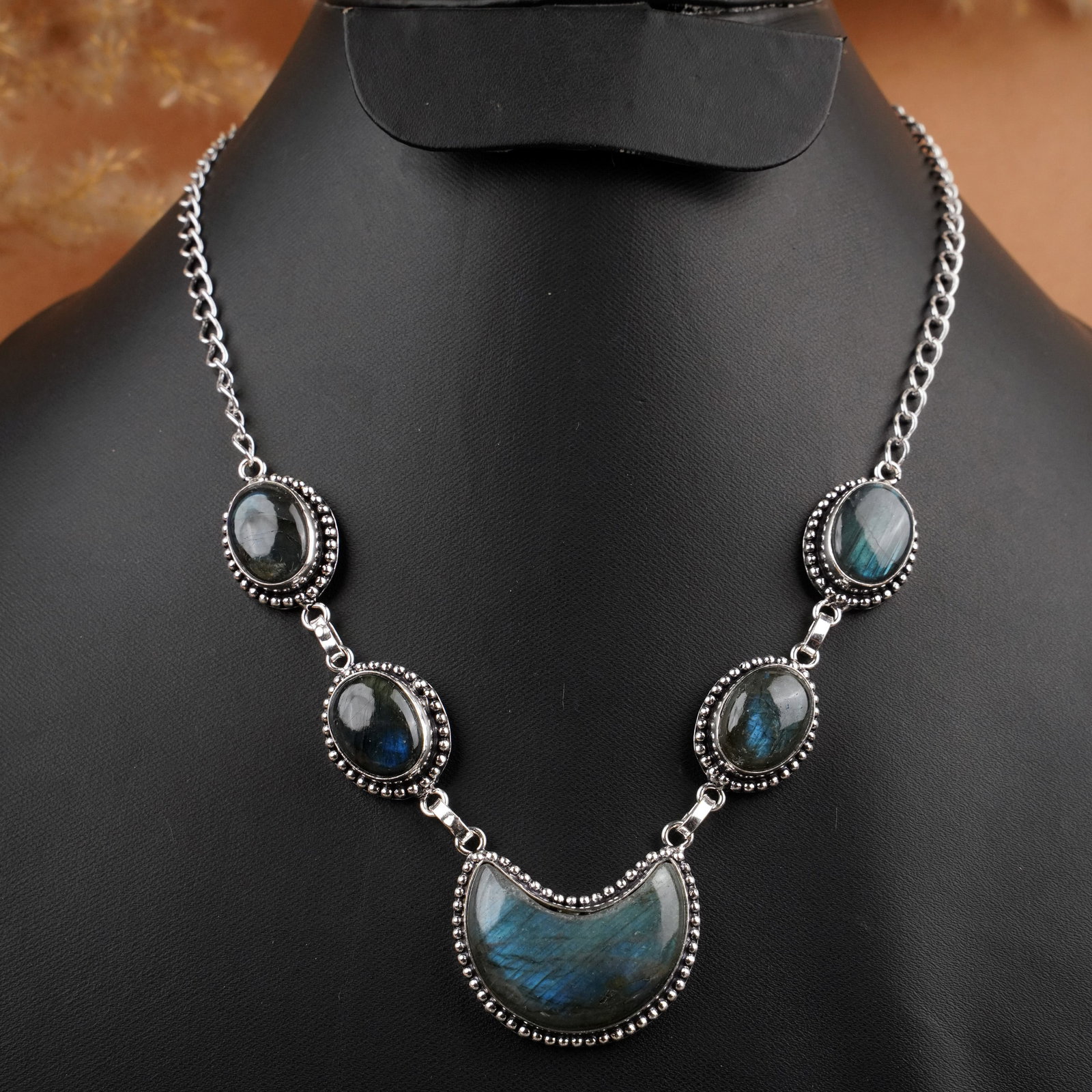 Natural Labradorite Sterling Silver Plated Handmade Necklace: Product ID: 260409103919 Product - Handmade Silver Plated Necklace Metal - 92.5 Sterling Silver Plated Necklace Length - 18 Inch Gemstone - Labradorite Gemstone Size - 12X16 MM (4 Stone), 16X20 MM (1 