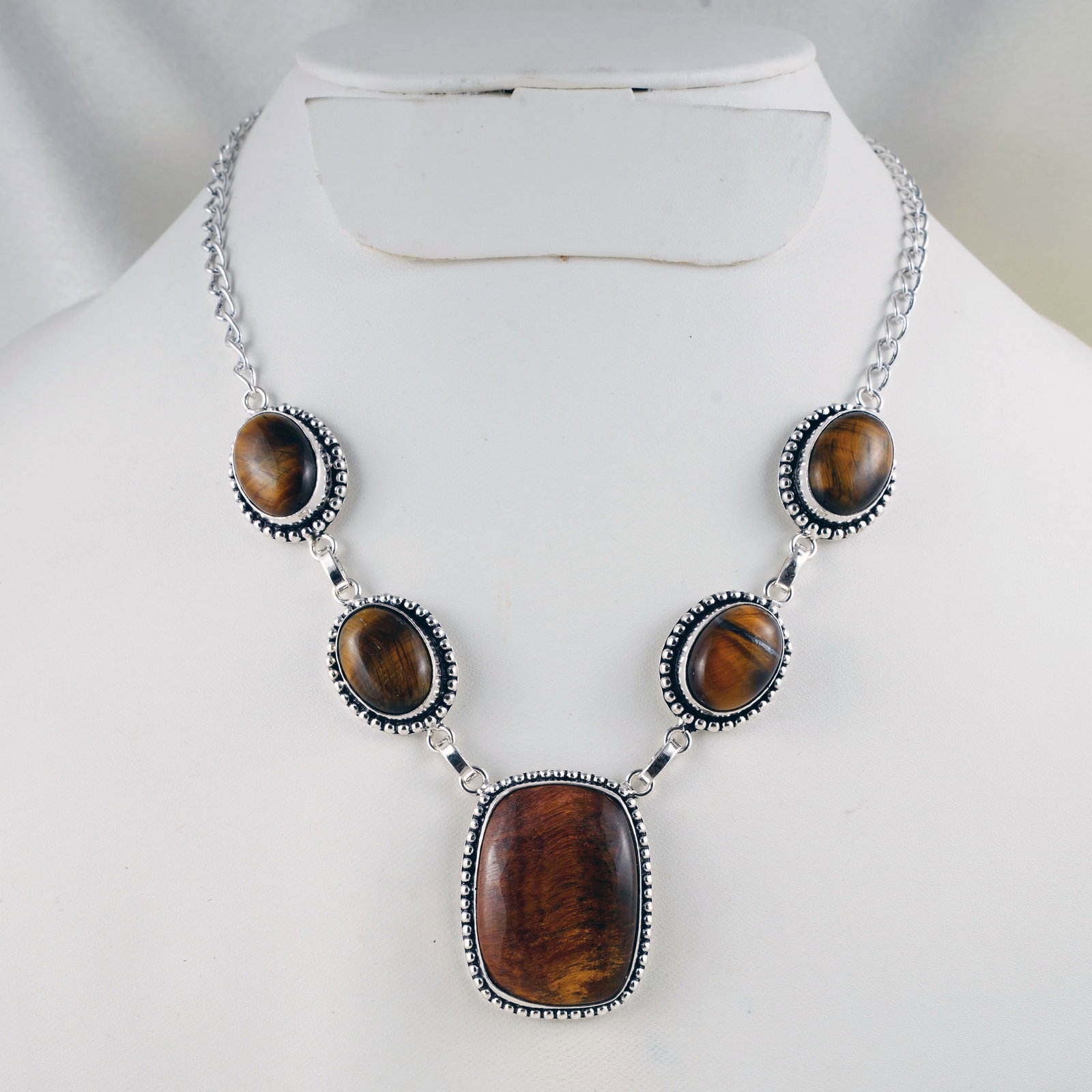 Natural Tiger Eye Sterling Silver Plated Handmade Choker Necklace: Product ID: 260403125437 Product - Handmade Silver Plated Necklace Metal - 92.5 Sterling Silver Plated Necklace Length - 18 Inch Gemstone - Tiger Eye Gemstone Size - 12X16 MM (4 Stone), 24X20 MM (1 St