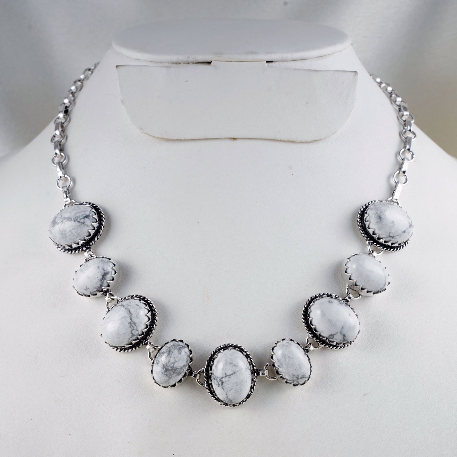 Natural Howlite Sterling Silver Plated Handmade Choker Necklace: Product ID: 260403125024 Product - Handmade Silver Plated Necklace Metal - 92.5 Sterling Silver Plated Necklace Length - 18 Inch Gemstone - Howlite Gemstone Size - 12X16 MM (5 Stone), 10X14 MM (4 Ston