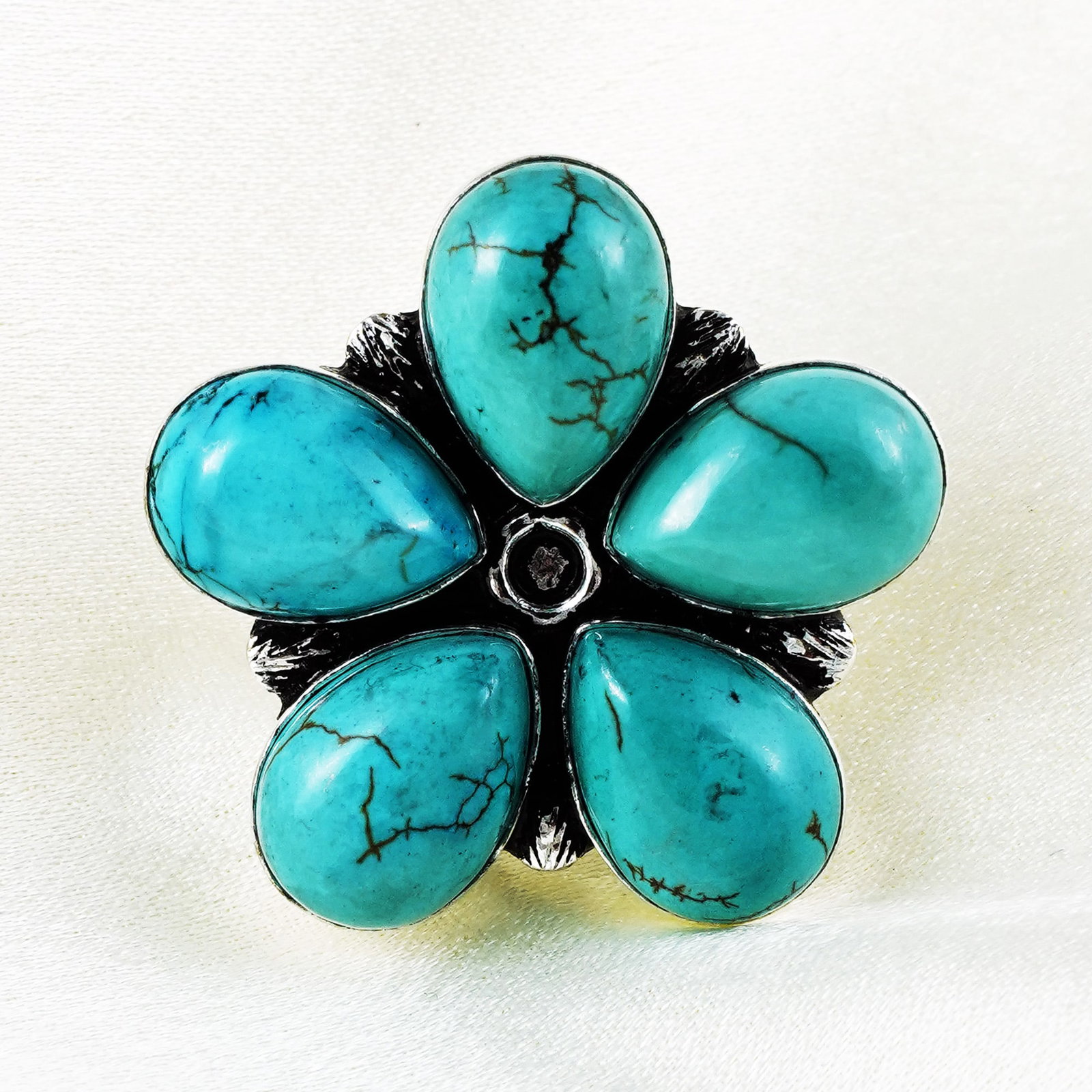 Natural Turquoise Sterling Silver Plated Handmade Ring - 8MM: Product ID: 260402175620 Product - Handmade Silver Plated Ring Metal - 92.5 Sterling Silver Plated Ring Size - 8MM Gemstone - Turquoise Gemstone Origin - Tibet Gemstone Size - 10X14 MM ( 5 Stone ) Gem