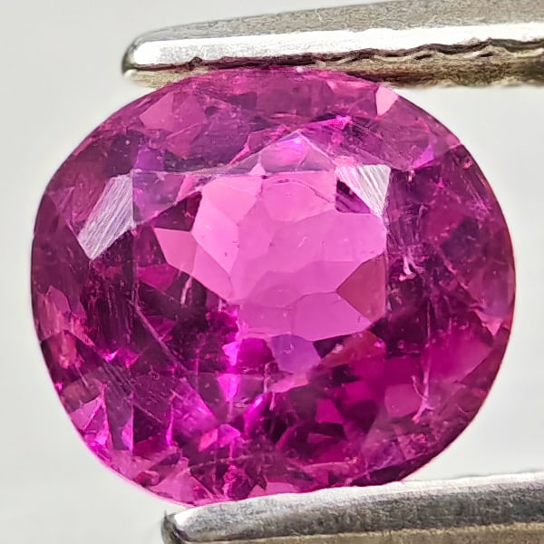 Natuarl Pink Tourmaline Gemstones 1.13 Ct. Oval Shape 6.4 x 6.1 Mm.: Product ID: 807250934 Product Name: Natural Tourmaline Weight: 1.13 CT. Size: 6.4 x 6.1 x 4.4 MM. Shape: Oval Color: Pink Clarity:VSI - SI1 Luster: Good Gems Origin: Nigeria Treatment: Unheated Crysta
