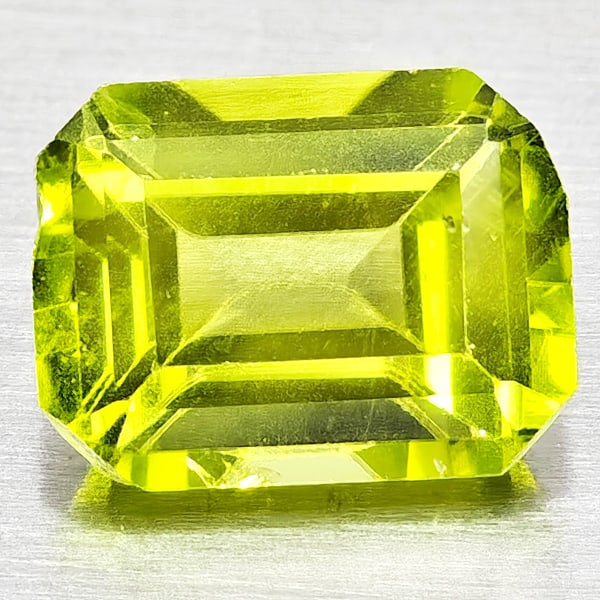 Natural Green Peridot Gemstone 1.59 Ct. Octagon Shape 8 x 6 Mm.: Product ID: 805317192 Product Name: Natural Peridot Weight: 1.59 CT. Size: 8 x 6 x 3.6 MM. Shape: Octagon Shape Color: Green Clarity:SI1 Luster: Good Gems Origin: Pakistan Treatment: Unheated Crystal 