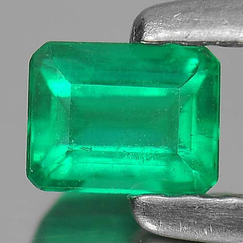 Natural Green Emerald Gemstones 0.21 Ct. Octagon Shape 4 x 3 Mm. (1 of 3)