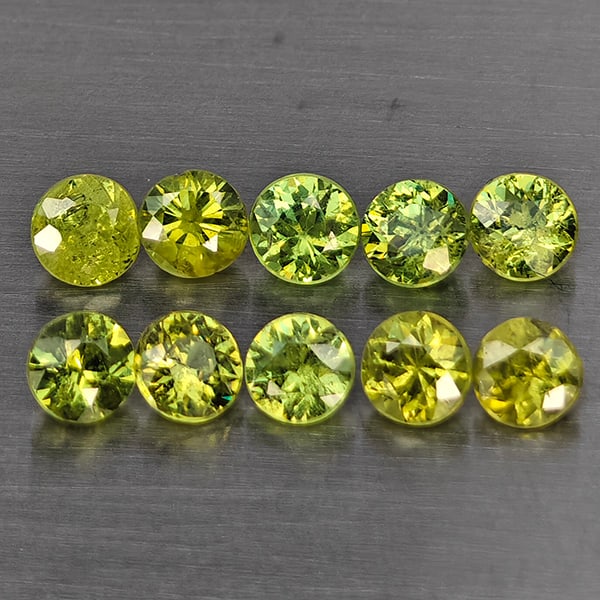 Natural Green Demantiod Garnet Gemstones 1.30 Ct. 10 Pcs Round Diamond Cut 3 Mm.: Product ID: 802937748 Product Name: Natural Demantoid Weight: 1.30 CT. Size: 3 x 3 x 1.8 MM. Shape: Round Diamond Cut Color: Green Clarity:SI1 Luster: Good Gems Origin: Madagascar Treatment: Unheated 