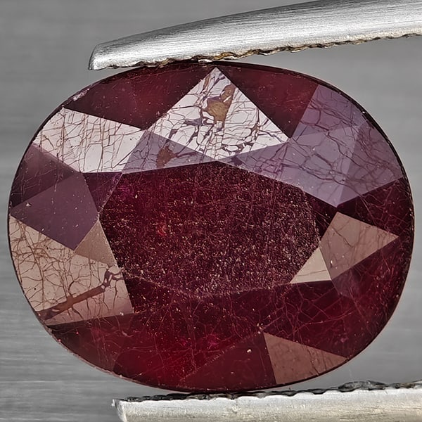 Natural Red Ruby Gemstones 8.36 Ct. Oval Shape 12.2 x 10 Mm. (1 of 3)
