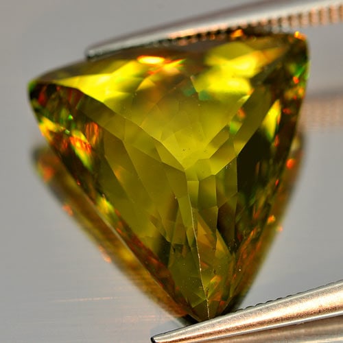Natural Multi Color Sphene Gemstones 12.99 Ct. Trilliant Shape 18 x 16.6 Mm. - 3