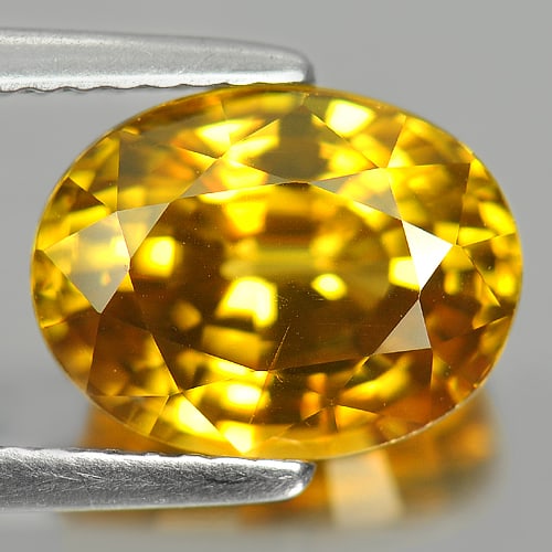 Natural Yellow Zircon Gemstones 6.11 Ct. Clean Oval Shape 10.7 x 8.2 Mm. (1 of 3)
