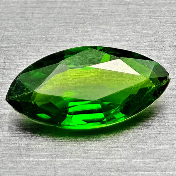 Natural Green Chrome Diopside Gemstones 0.63 Ct. Marquise Shape 8.9 x 4.2 Mm.: Product ID: 801608114 Product Name: Natural Chrome Diopside Weight: 0.63 CT. Size: 8.9 x 4.2 x 2.5 MM. Shape: Marquise Shape Color: Green Clarity:VSI - SI1 Luster: Good Gems Origin: Russia Treatment: 