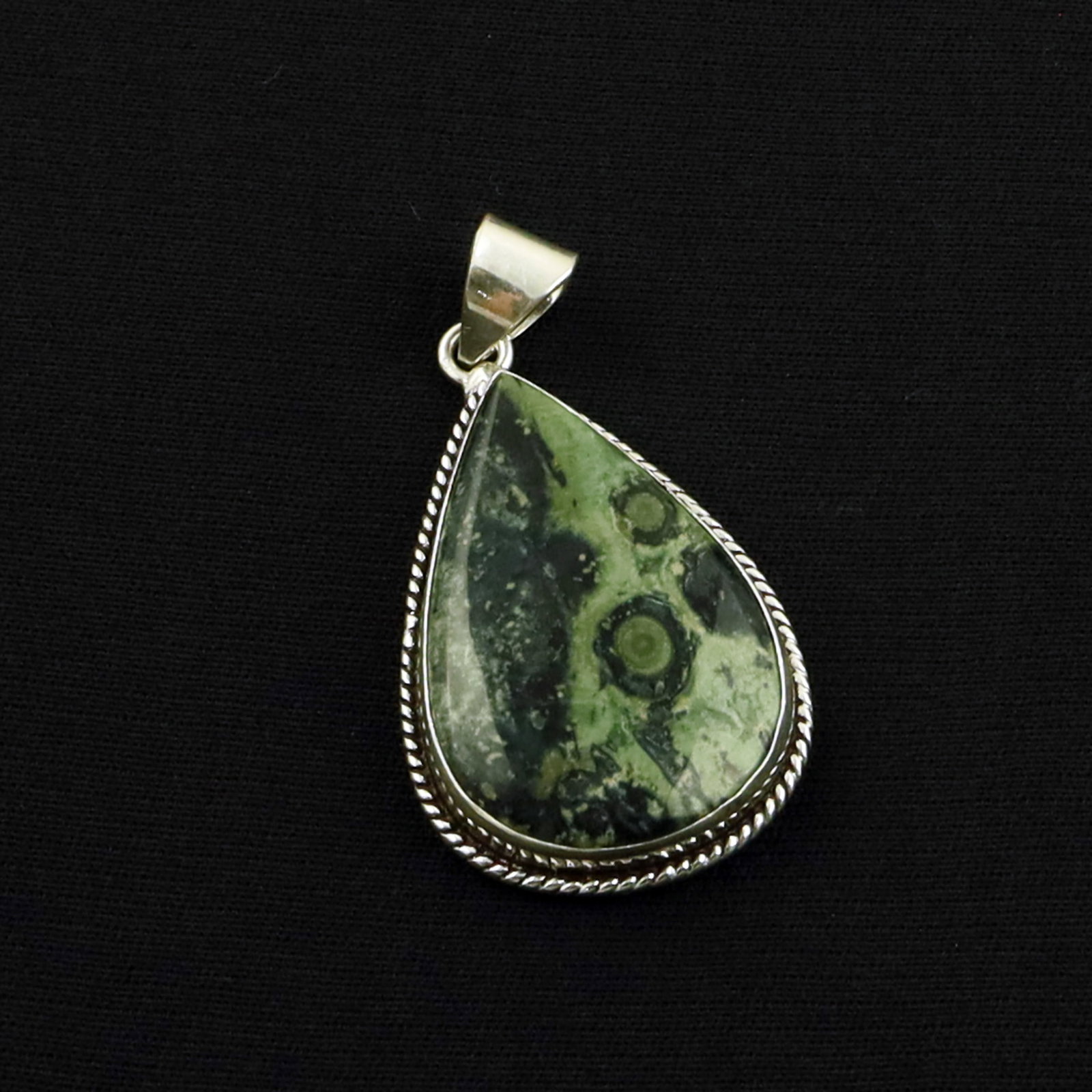 Natural Kambaba Jasper Sterling Silver Plated Handmade Pendant: Product ID: 260701141402 Product - Handmade Silver Plated Pendant Metal - 92.5 Sterling Silver Plated Pendant Size - 3.5x2.5 CM Gemstone - Kambaba Jasper Gemstone Origin - Madagascar Gemstone Shape - 
