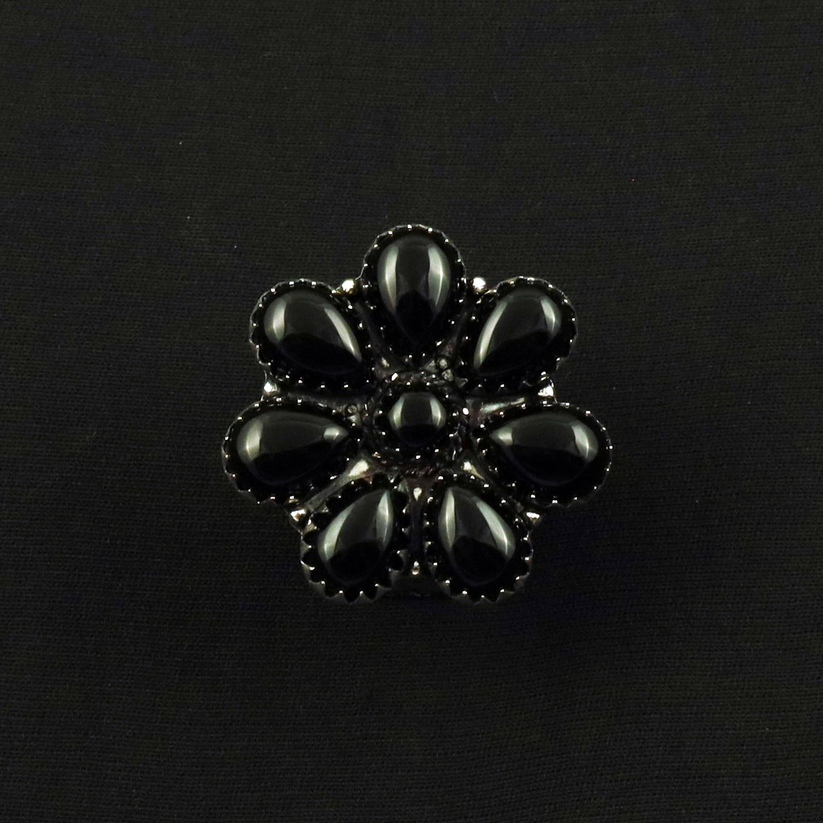 Natural Black Onyx Sterling Silver Plated Handmade Ring - 7MM: Product ID: 260702132354 Product - Handmade Silver Plated Ring Metal - 92.5 Sterling Silver Plated Ring Size - 7MM Gemstone - Black Onyx Gemstone Origin - India Gemstone Size - 10X14 MM ( 7 Stone ) 8M