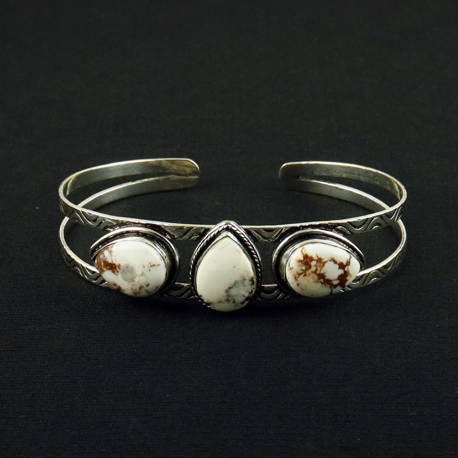 Natural Wild Horse Sterling Silver Plated Handmade Cuff Bangle: Product ID: 260612172058 Product - Handmade Silver Plated Cuff Bangle Metal - 92.5 Sterling Silver Plated Bangle Size - 7.5x5.5 CM (Adjustable) Gemstone - Wild Horse Gemstone Origin - United States Ge