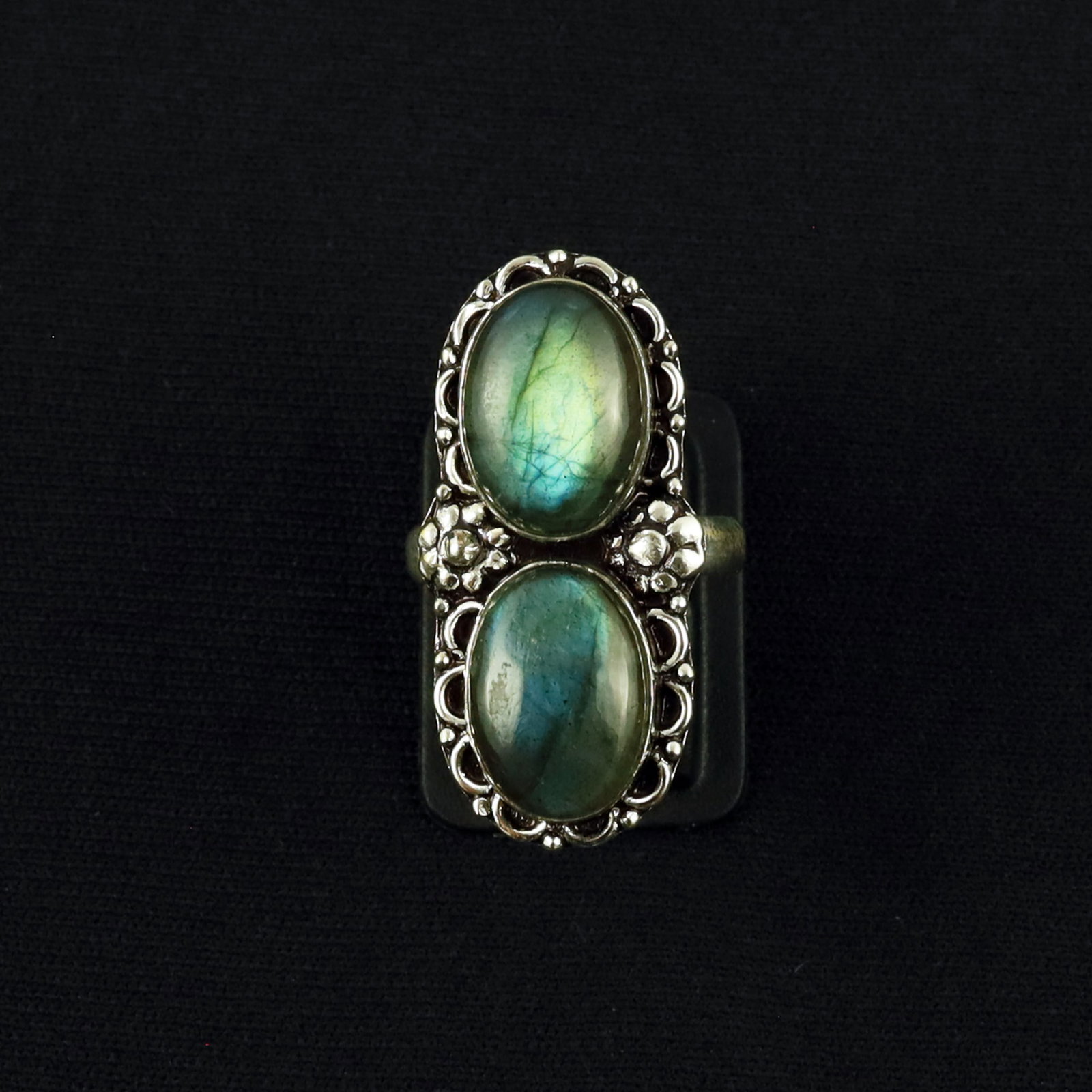 Natural Labradorite Sterling Silver Plated Handmade Ring - 6.5MM: Product ID: 260610145332 Product - Handmade Silver Plated Ring Metal - 92.5 Sterling Silver Plated Ring Size - 6.5MM Gemstone - Labradorite Gemstone Origin - Canada Gemstone Size - 10X14 MM ( 2 Stone 