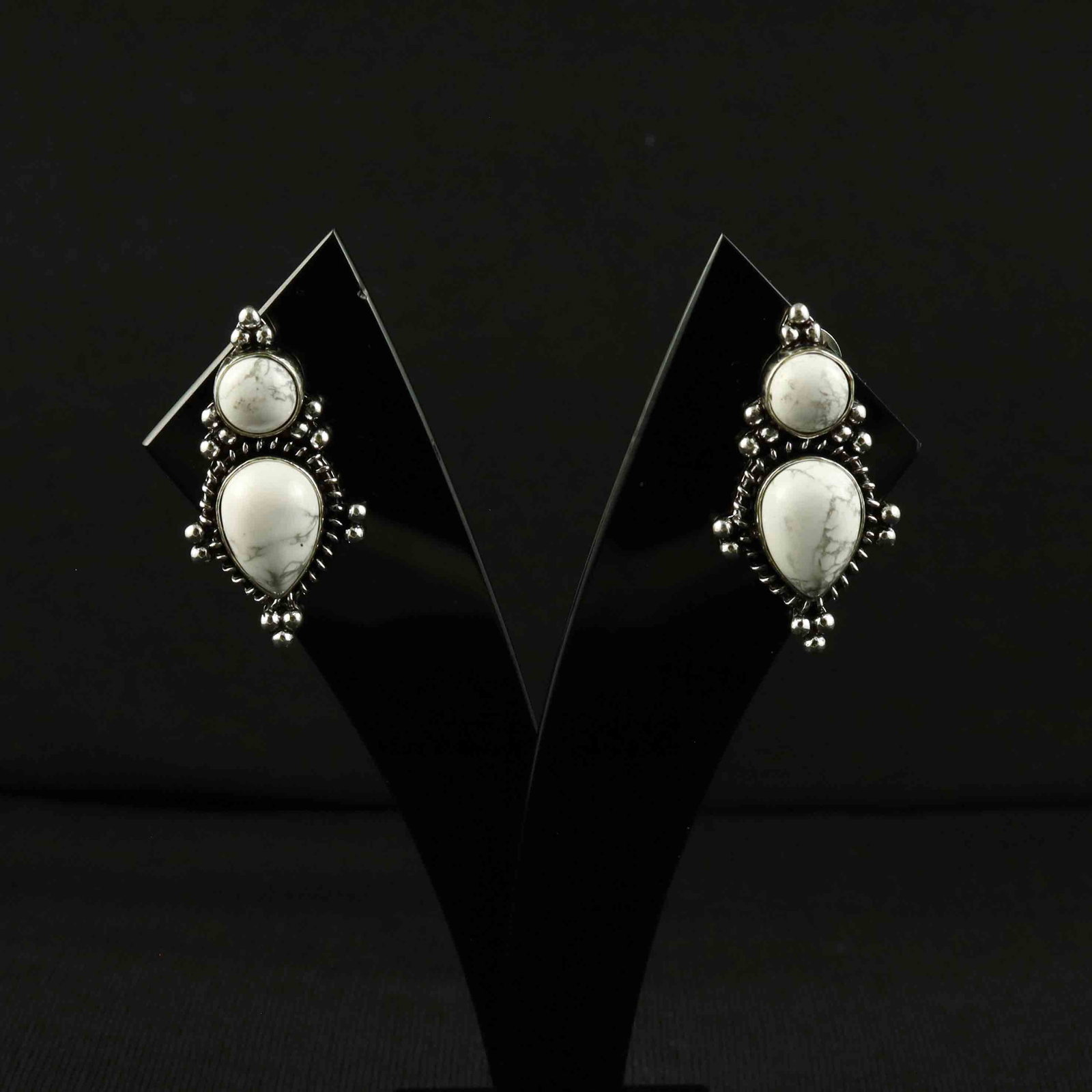 Natural Howlite Sterling Silver Plated Handmade Stud Earring: Product ID: 260522121705 Product - Handmade Silver Plated Stud Earring Metal - 92.5 Sterling Silver Plated Earring Type - Stud Gemstone - Natural Howlite Gemstone Origin - Canada Gemstone Size - 10X14
