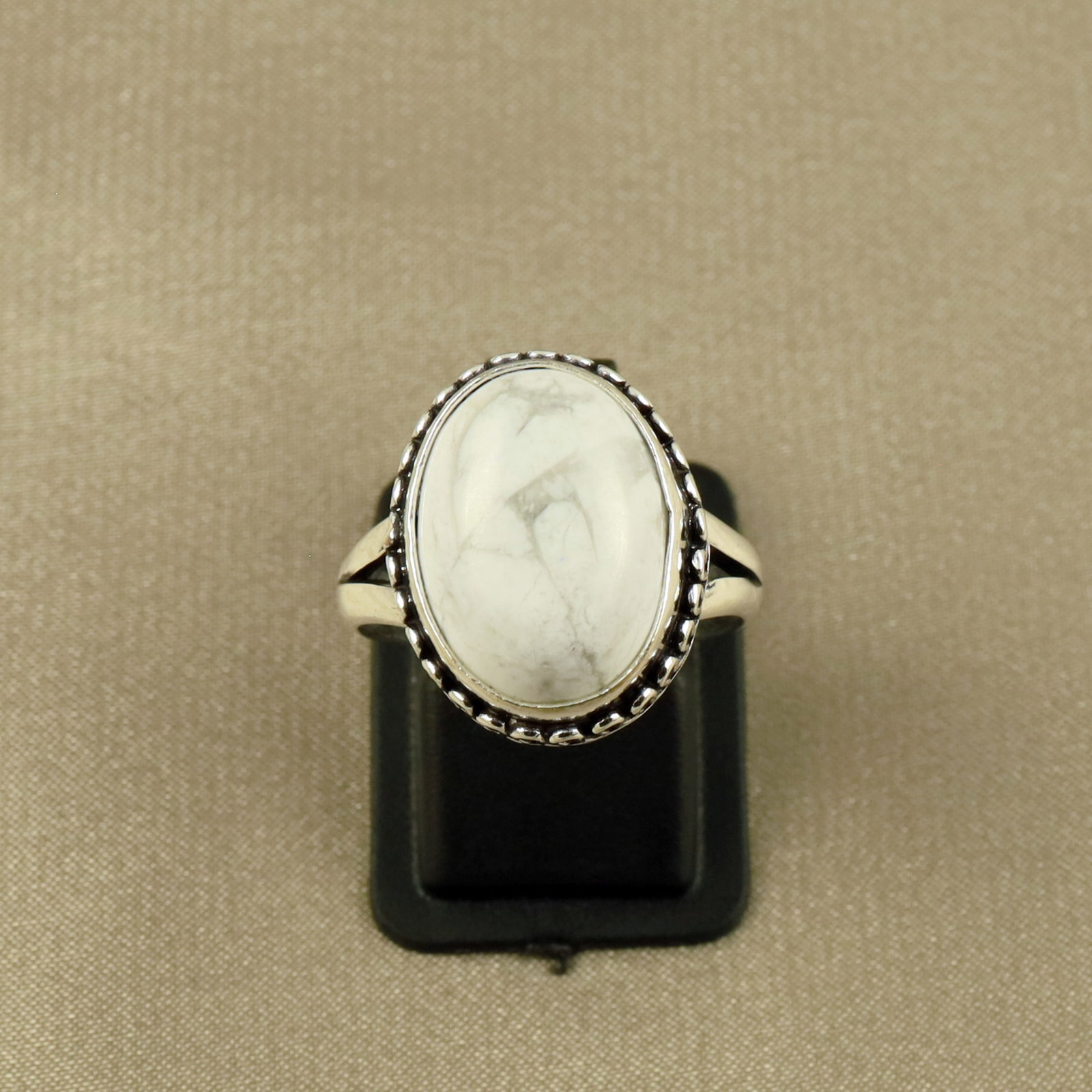 Natural White Howlite Sterling Silver Plated Handmade Ring - 8MM: Product ID: 260520132532 Product - Handmade Silver Plated Ring Metal - 92.5 Sterling Silver Plated Ring Size - 8MM Gemstone - Howlite Gemstone Origin - Canada Gemstone Size - 12X16 MM Gemstone Shape -