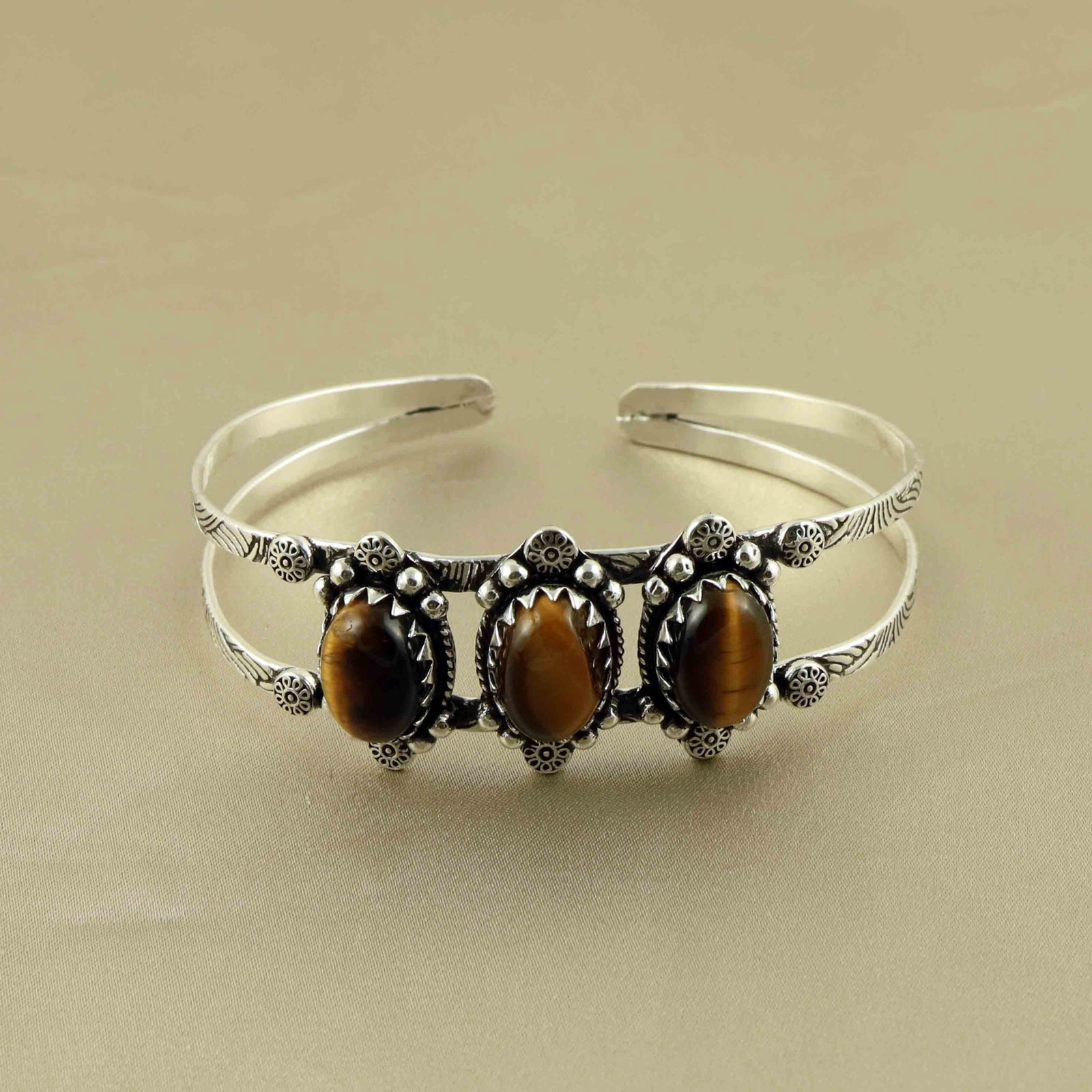Natural Tiger Eye Sterling Silver Plated Handmade Cuff Bangle: Product ID: 260528184706 Product - Handmade Silver Plated Cuff Bangle Metal - 92.5 Sterling Silver Plated Bangle Size - 7x5 CM (Adjustable) Gemstone - Tiger Eye Gemstone Origin - South Africa Gemstone