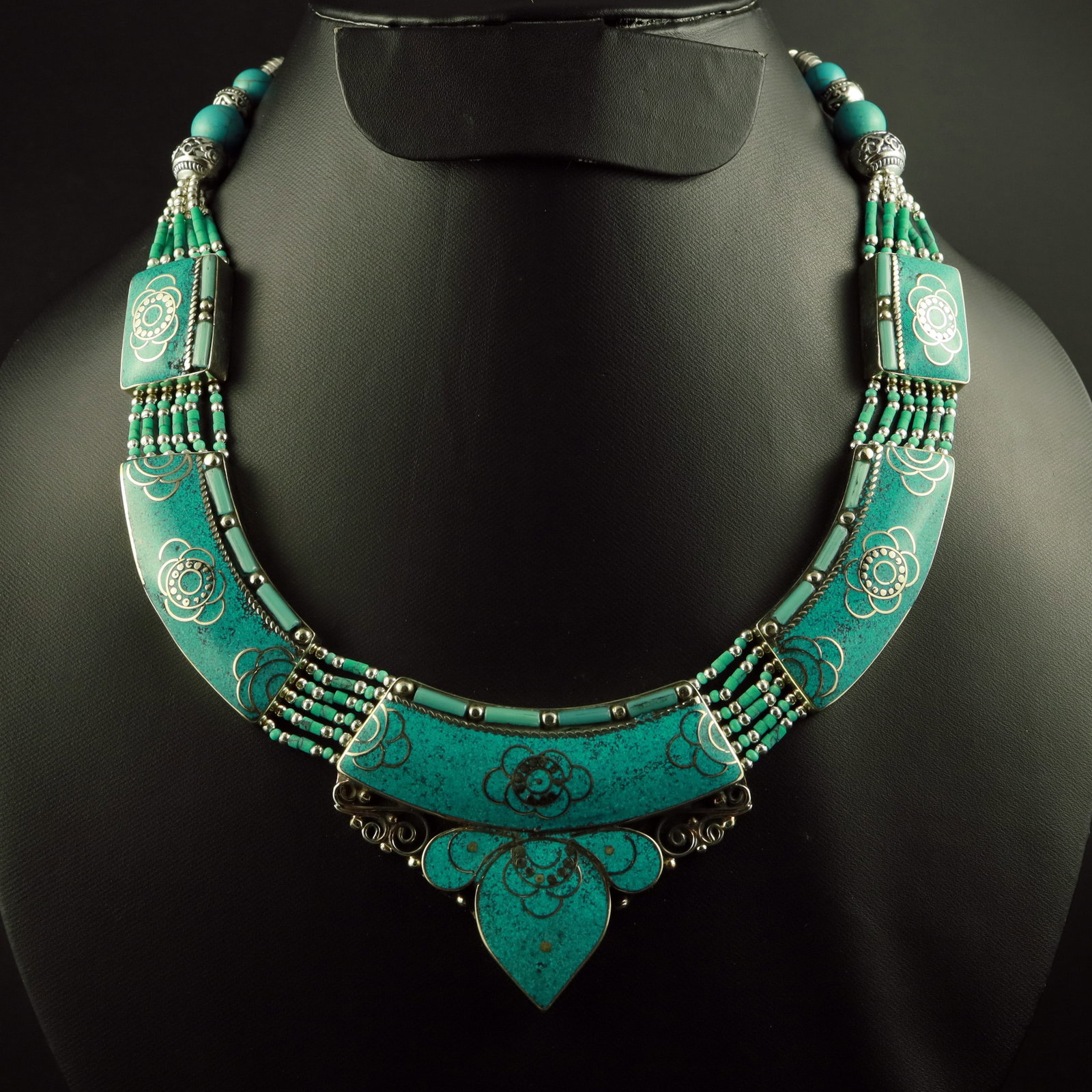 Tibetan Turquoise Handmade Boho-Hippie Necklace: Product ID: 260519120543 Product - Tibetan Handmade Ethnic Necklace Gemstone - Natural Turquoise Necklace Length - 18 Inch Necklace Weight - 135 Gram Approx Metal - Brass & Copper mix Metal Origin - N