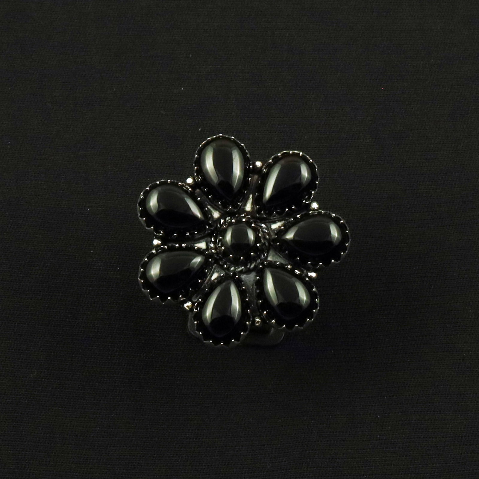 Natural Black Onyx Sterling Silver Plated Handmade Ring - 8MM: Product ID: 260702132259 Product - Handmade Silver Plated Ring Metal - 92.5 Sterling Silver Plated Ring Size - 8MM Gemstone - Black Onyx Gemstone Origin - India Gemstone Size - 10X14 MM ( 7 Stone ) 8M