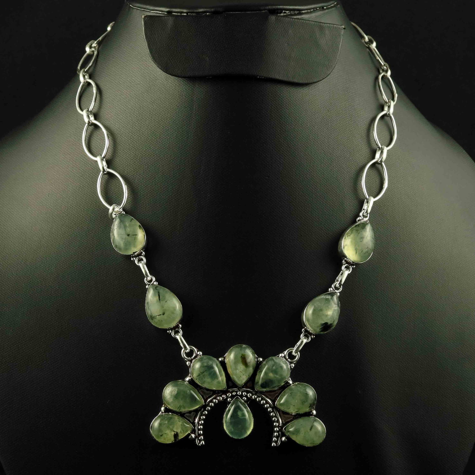 Natural Prehnite Sterling Silver Plated Handmade Choker Necklace: Product ID: 260523125143 Product - Handmade Silver Plated Necklace Metal - 92.5 Sterling Silver Plated Necklace Length - 18 Inch Gemstone - Prehnite Gemstone Size - 10X14 MM ( 8 Stone) 12 X16 ( 4 Ston