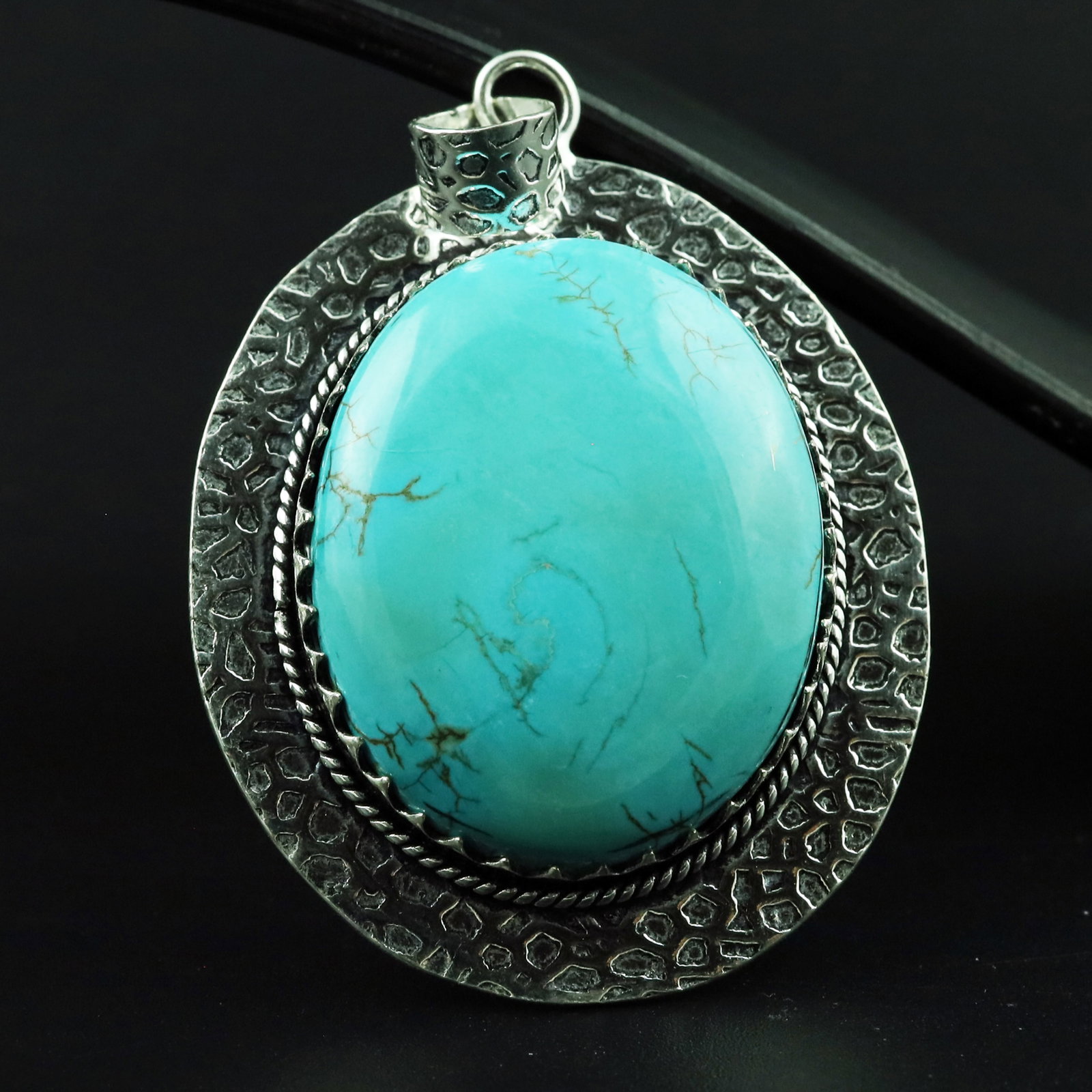 Natural Turquoise Sterling Silver Plated Handmade Pendant: Product ID: 260328151537 Product - Handmade Silver Plated Pendant Metal - 92.5 Sterling Silver Plated Pendant Size - 4.5x4 CM Gemstone - Turquoise Gemstone Origin - Tibet Gemstone Shape - Oval Pendant