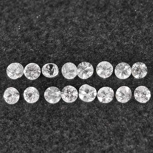Natural White Sapphire Gemstones 0.69 Ct. 16 Pcs. Round Diamond Cut 2.2 Mm. (1 of 3)