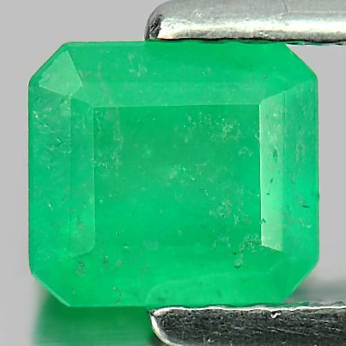 Natural Green Emerald Gemstones 0.68 Ct. Octagon Shape 5.7 x 5.2 Mm. (1 of 3)