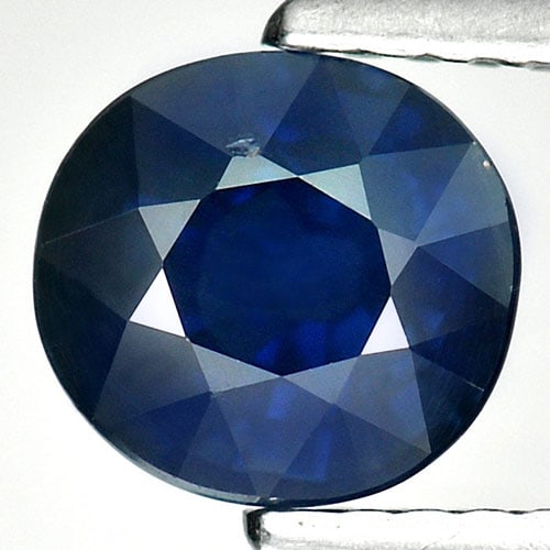Natural Blue Sapphire Gemstones 1.65 Ct. Oval Shape 6.7 x 6.3 Mm.: Product ID: 806011848 Product Name: Natural Blue Sapphire Weight: 1.65 CT. Size: 6.7 x 6.3 x 4.5 MM. Shape: Oval Color: Blue Clarity:VSI Luster: Good Gems Origin: Thailand Treatment: Heated Crystal St