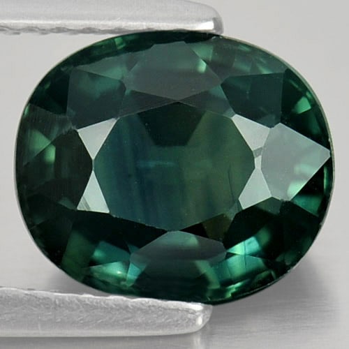 Natural Green Sapphire Gemstones 3.39 Ct. Oval Shape 9.1 x 7.8 Mm. (1 of 3)