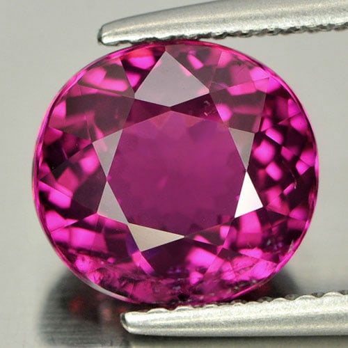 Natural Purplish Pink Rubellite Gemstones 2.93 Ct Oval Shape 9 x 8.5 Mm. (1 of 3)