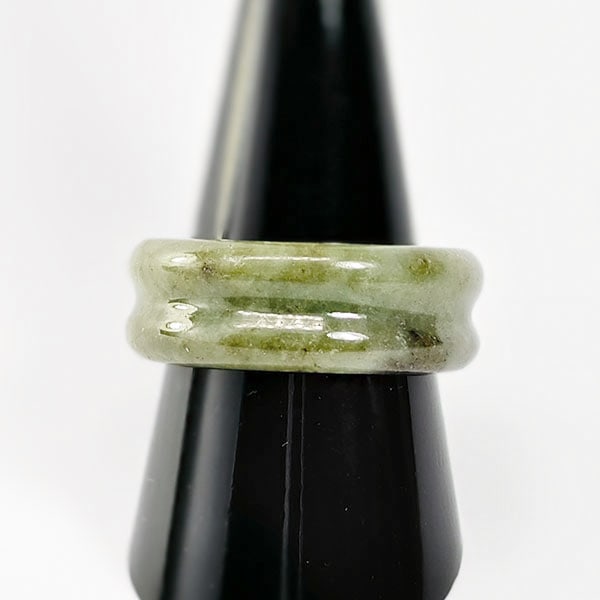 Natural Multi Color Jade Gemstone 25.79 Ct. Round Cabochon Shape Ring Size 9 (1 of 3)