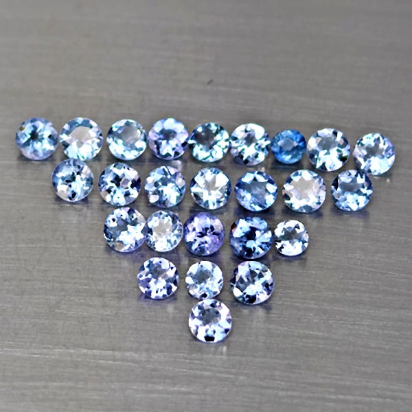 Natural Violetish Blue Tanzanite Gemstones 1.83 Ct. 25 Pcs. Round Shape 3.6 Mm.: Product ID: 807015071 Product Name: Natural Weight: 1.83 CT. Size: 3.6 x 3.6 x 2.3 MM. Shape: Round Color: Violetish Blue Clarity:VSI Luster: Good Gems Origin: Tanzania Treatment: Heated Crystal Struc