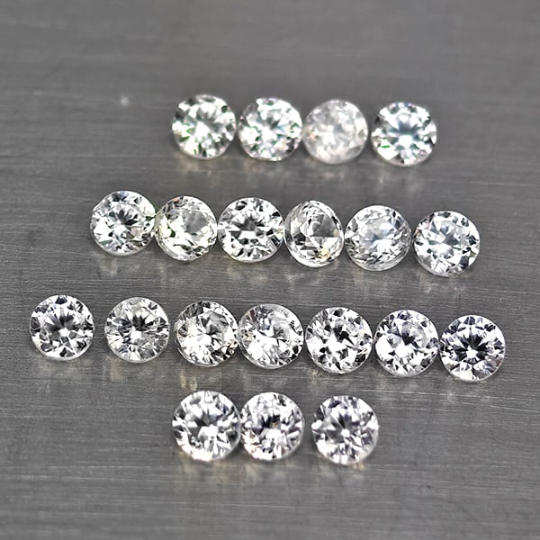 Natural White Zircon Gemstones 0.82 Ct. 20 Pcs. Round Diamond Cut 1.8 Mm.: Product ID: 807743128 Product Name: Natural Zircon Weight: 0.82 CT. Size: 1.8 x 1.8 x 1.3 MM. Shape: Round Diamond Cut Color: White Clarity:VSI Luster: Good Gems Origin: Cambodia Treatment: Heated Cry