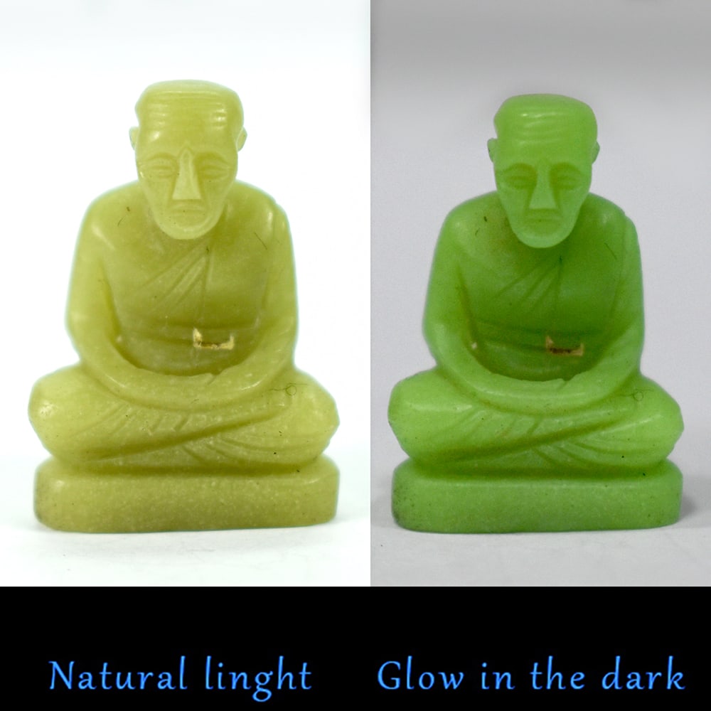 Natural Green Fluorescent 41.18 Ct. Happy Monk Carving Shape 19 x 12 Mm.: Product ID: 818102393 Product Name: Natural Gemstones Weight: 41.18 CT. Size: 12 x 19 x 25 MM. Shape: Caving Color: Green Clarity:Opaque Luster: Good Gems Origin: Thailand Treatment: Unheated Crystal 