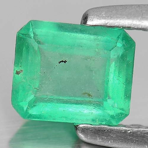 Natural Green Emerald Gemstones 0.46 Ct. Octagon Shape 6.3 x 4.4 Mm.: Product ID: 802403143 Product Name: Natural Emerald Weight: 0.46 CT. Size: 6.3 x 4.4 x 2.6 MM. Shape: Octagon Color: Green Clarity:SI Luster: Good Gems Origin: Columbia Treatment: Unheated Crystal Str