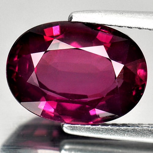 Natural Purplish Pink Rhodolite Garnet Gemstones 4.85 Ct. Oval Shape 11.7 x 8.6 Mm.: Product ID: 802932879 Product Name: Natural Rhodolite Weight: 4.85 CT. Size: 11.7 x 8.6 x 5.2 MM. Shape: Oval Color: Purplish Pink Clarity:VSI Luster: Good Gems Origin: Madagascar Treatment: Unheated 