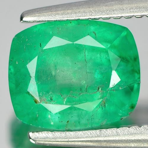 Natural Green Emerald Gemstones 1.31 Ct. Cushion Shape 7.2 x 6 Mm.: Product ID: 802402540 Product Name: Natural Emerald Weight: 1.31 CT. Size: 7.2 x 6 x 4.3 MM. Shape: Cushion Color: Green Clarity:SI Luster: Good Gems Origin: Columbia Treatment: Unheated Crystal Struc