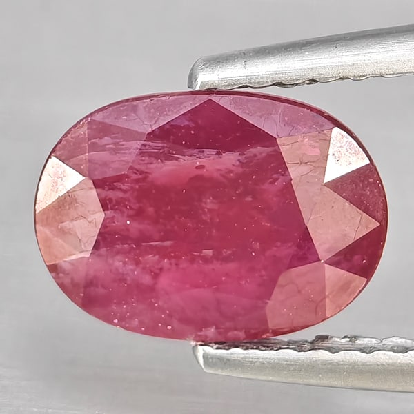 Natural Red Ruby Gemstones 2.32 Ct. Oval Shape 9 x 6.7 Mm. (1 of 3)