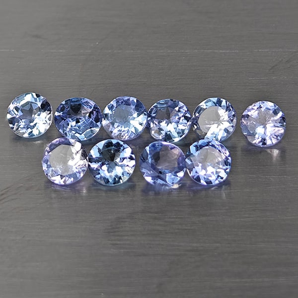 Natural Violetish Blue Tanzanite Gemstones 1.44 Ct. 10 Pcs. Round Shape 3.5 Mm.: Product ID: 807015080 Product Name: Natural Weight: 1.44 CT. Size: 3.5 x 3.5 x 2.1 MM. Shape: Round Color: Violetish Blue Clarity:VSI Luster: Good Gems Origin: Tanzania Treatment: Heated Crystal Struc